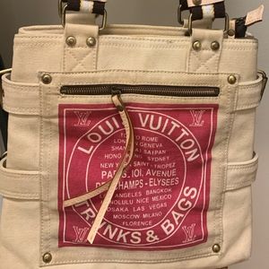 LOUIS VUITTON Toile Globe Shopper Cabas MM Red